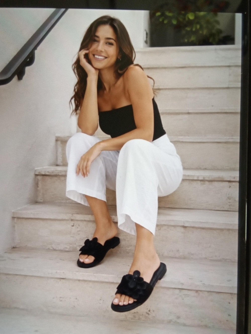 Vivaia Black Sandals 3D Butterfly Appliques Comfort Vacation Resort Cute Womens